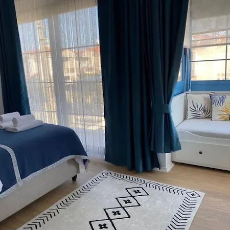 Alacati Ayn-i Ala Misafir Evi Cesme