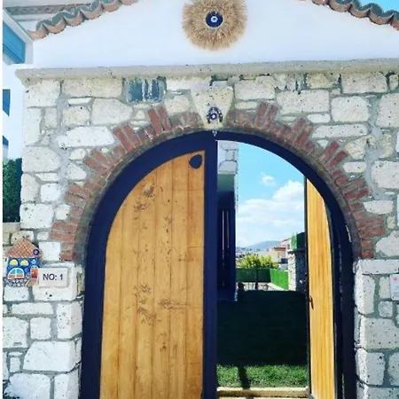 Alacati Ayn-i Ala Misafir Evi