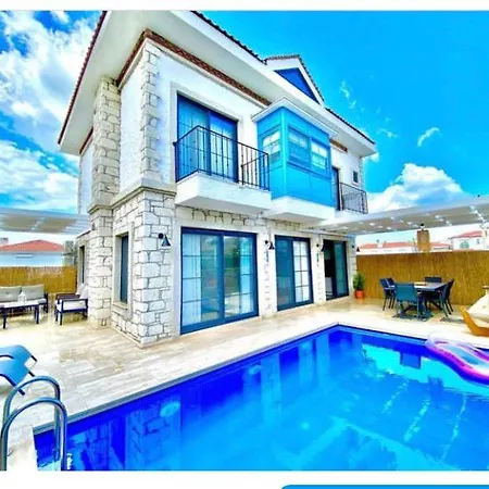Holiday home Alacati Ayn-i Ala Misafir Evi *